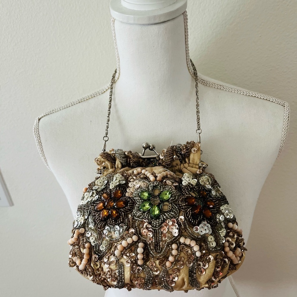 Vintage Embellished Floral Evening Bag